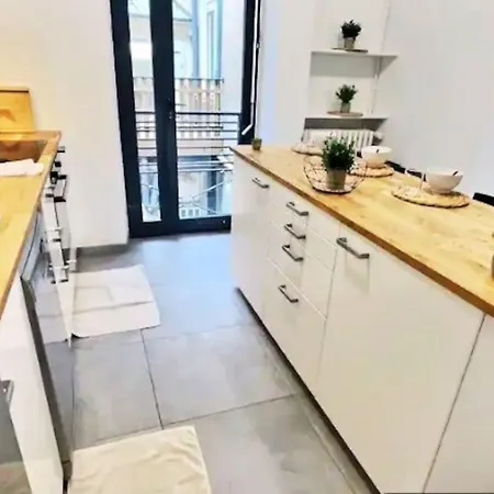 Apartment Plein Centre 8pers 4ch 2sdb, Terrasse, Billard - Angers-roe Angers