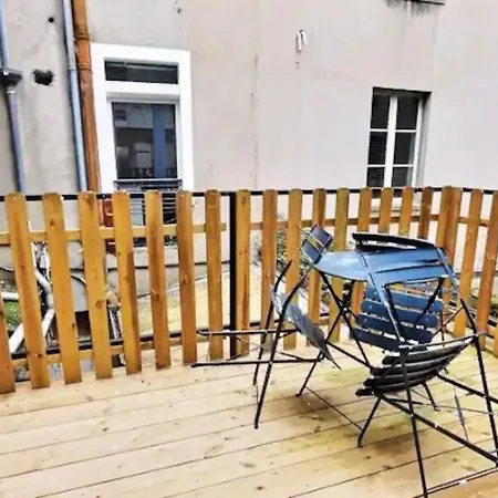 Plein Centre 8pers 4ch 2sdb, Terrasse, Billard - Angers-roe Apartment Angers
