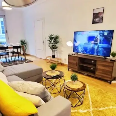 Plein Centre 8pers 4ch 2sdb, Terrasse, Billard - Angers-roe * Angers