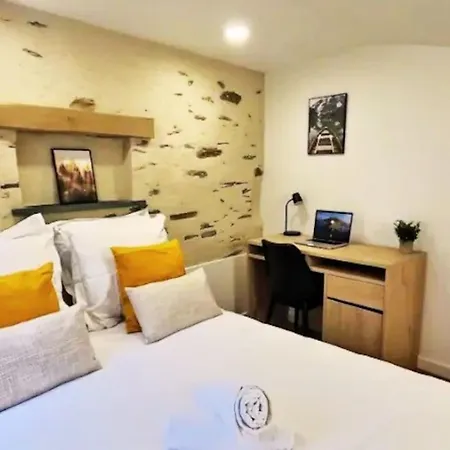 Plein Centre 8pers 4ch 2sdb, Terrasse, Billard - Angers-roe Apartment
